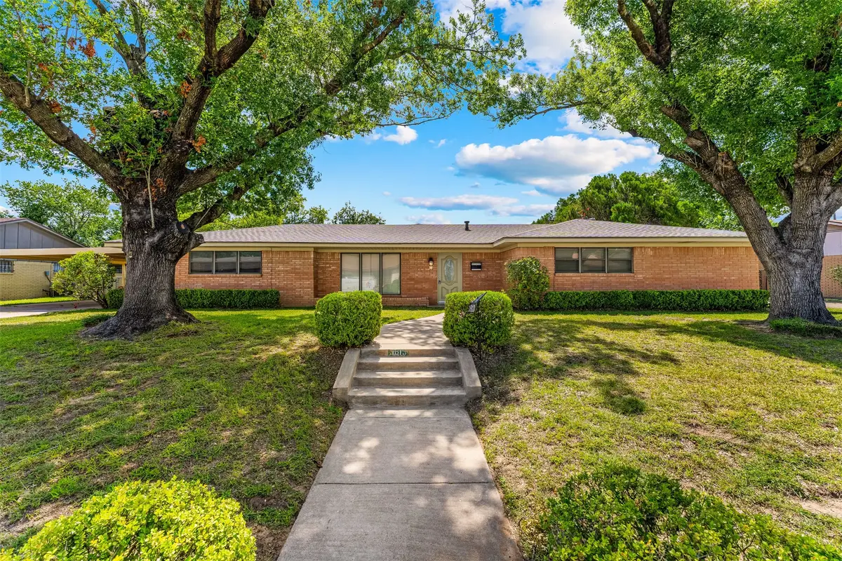 1813 King Cole Drive, Waco, TX 76705 - #1