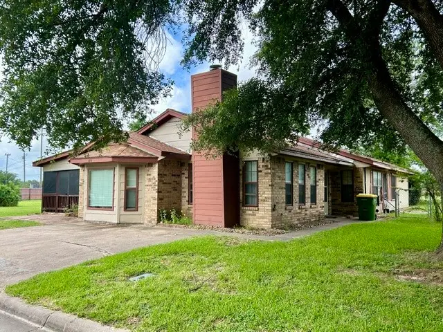 710 Cherry Drive, Groesbeck, TX 76642 - #1