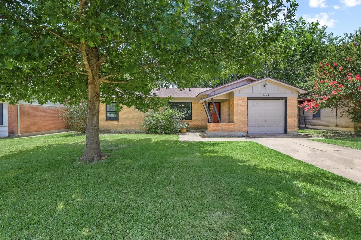 1704 W Birge Street, Sherman, TX 75092 - #1