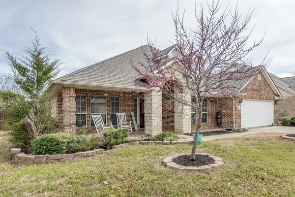 10812 Grayhawk Lane, Fort Worth, TX 76244