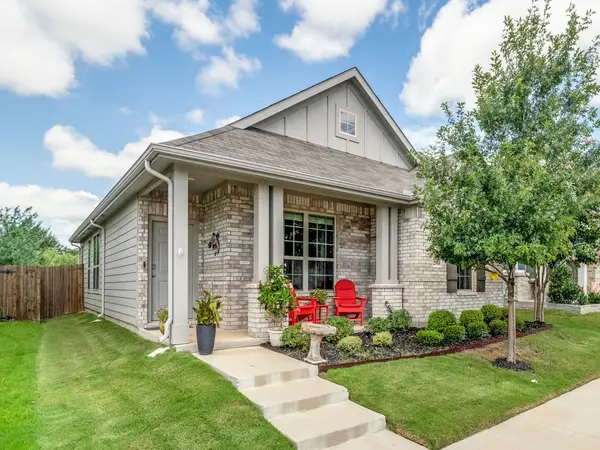 2904 Brittlebush Drive, Fort Worth, TX 76108