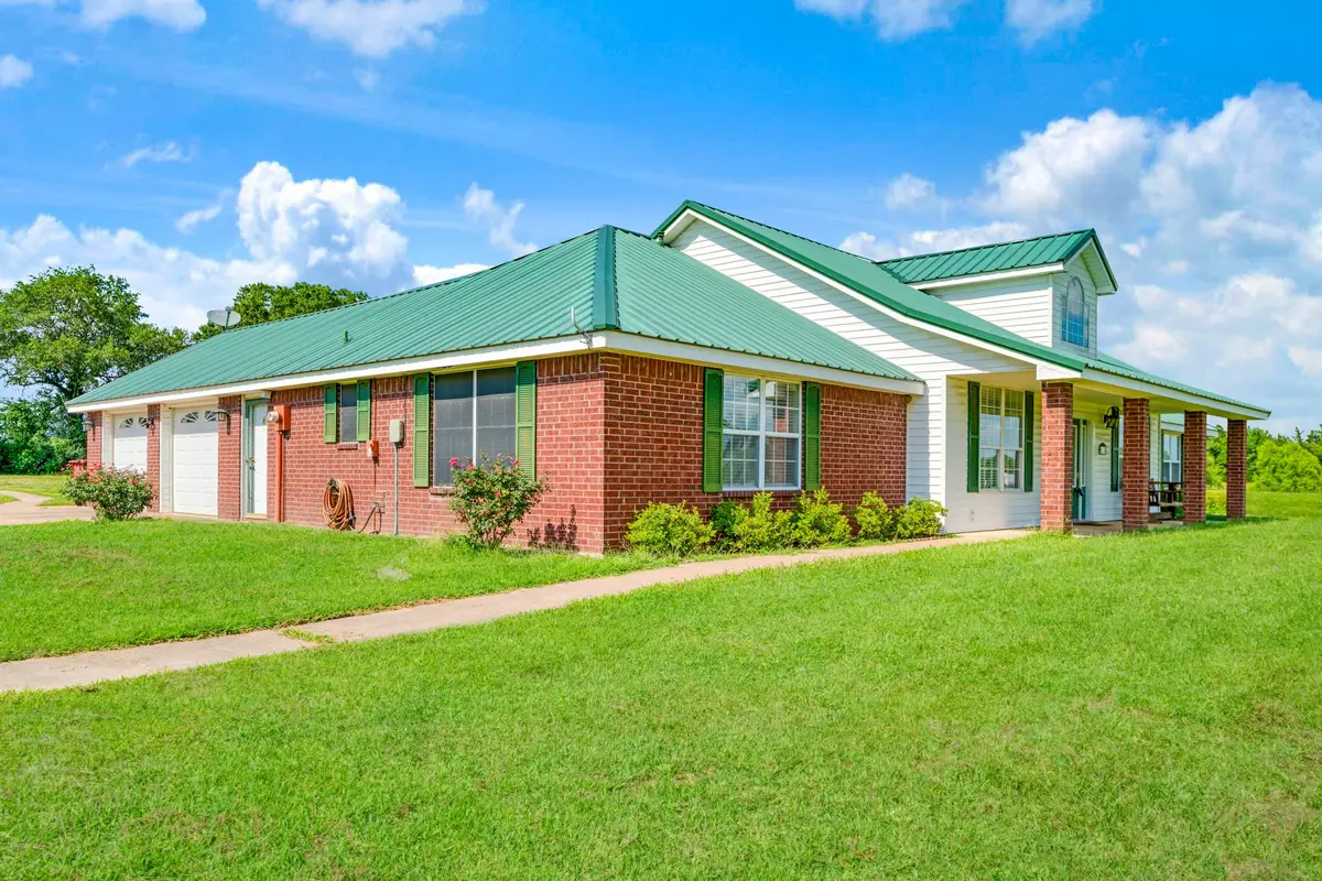 1005 Us-82, Blossom, TX 75416 - #1