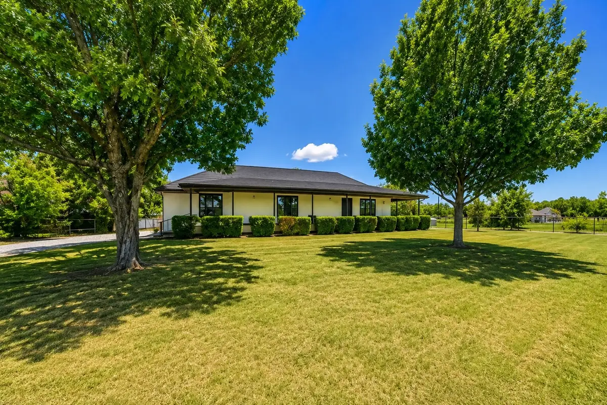 2913 County Road 920, Crowley, TX 76036 - #1