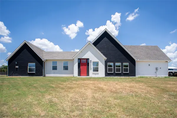 311 Dobbs Trail, Springtown, TX 76082