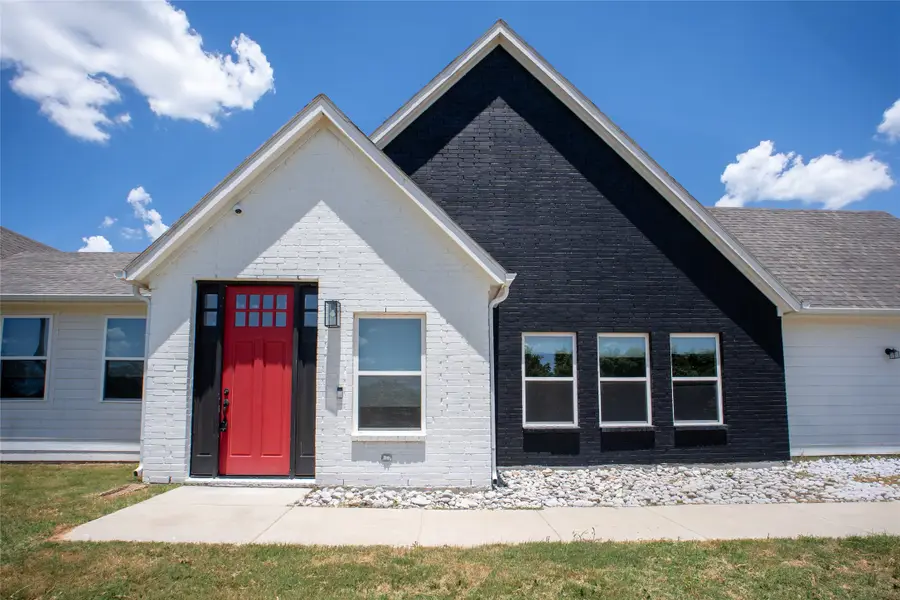 311 Dobbs Trail, Springtown, TX 76082 - #2