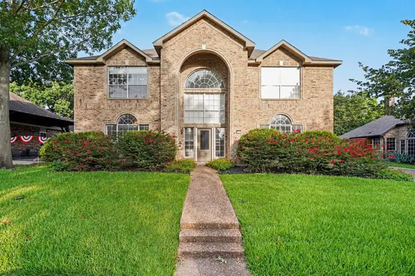 8017 Arlie Lane, North Richland Hills, TX 76182