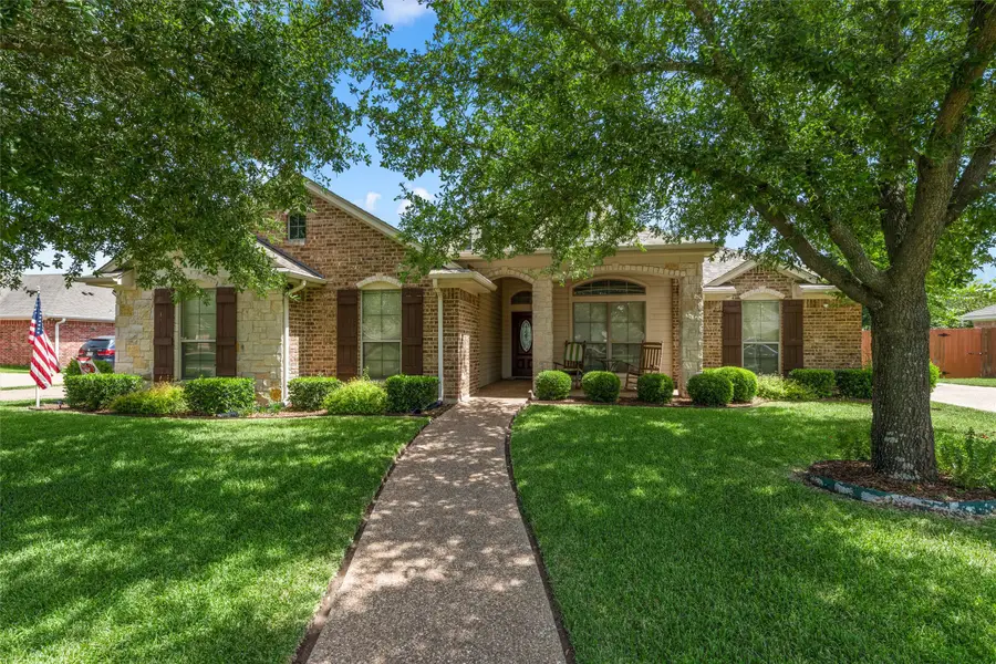 208 Silver Spur Trail, Waco, TX 76657 - #2