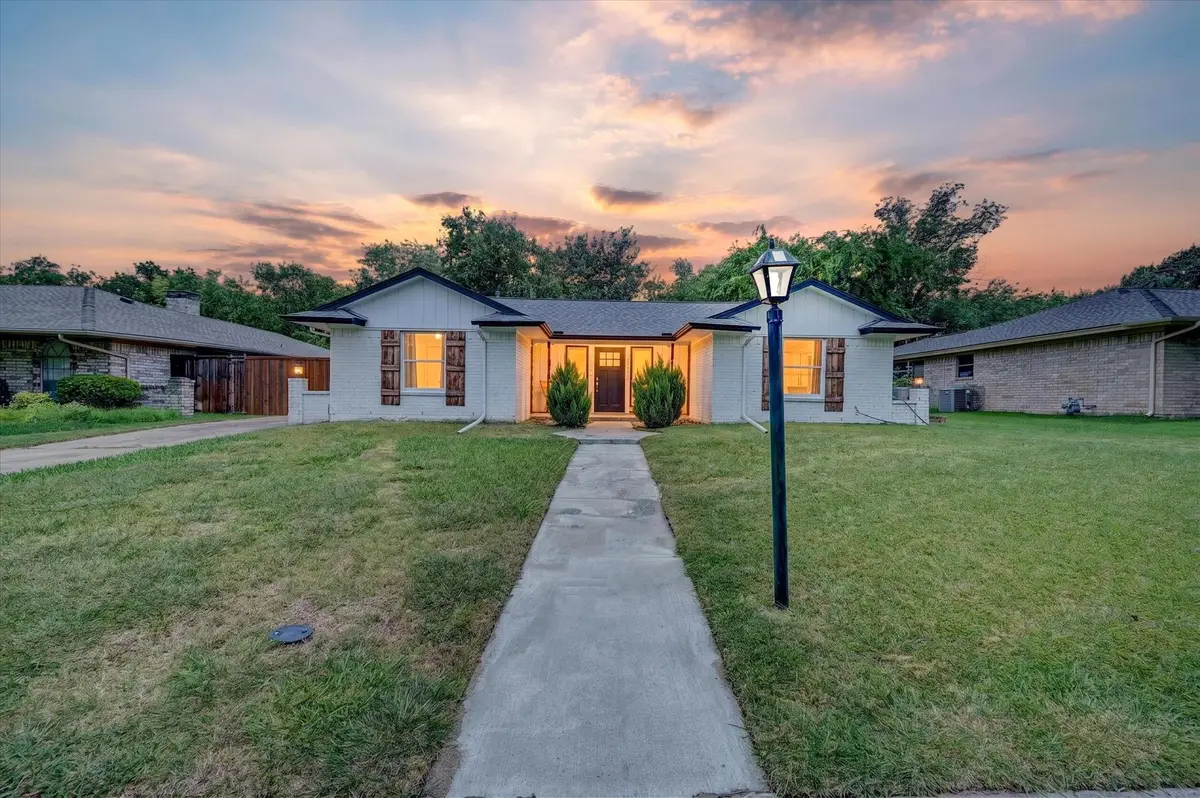 2720 Chadwick Drive, Plano, TX 75075 - #1