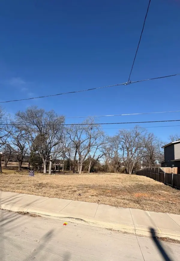 4511 Yancy Street, Dallas, TX 75216