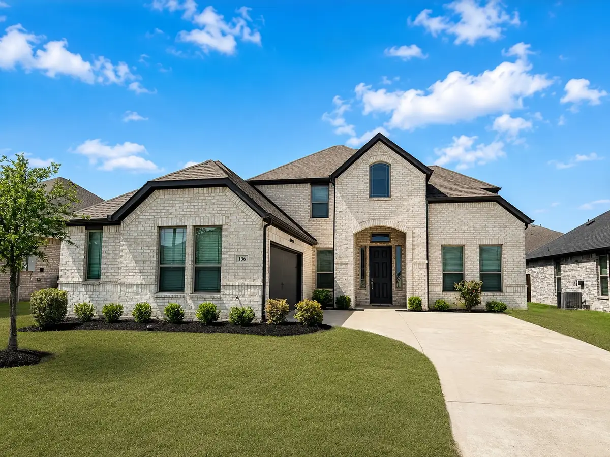 136 Bowling Green Avenue, Red Oak, TX 75154 - #1