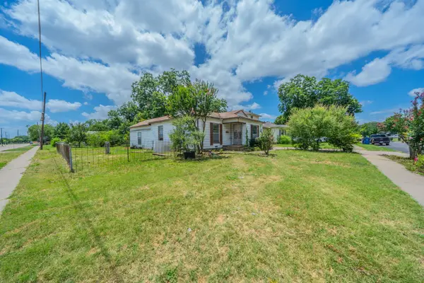 800 Mimosa Drive, Garland, TX 75040