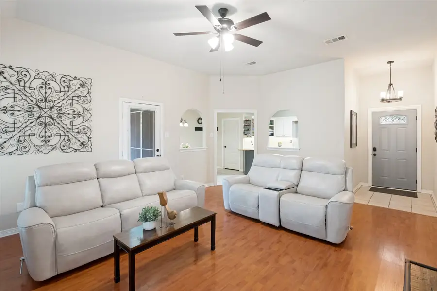 521 Wild Springs Drive, Midlothian, TX 76065 - #2