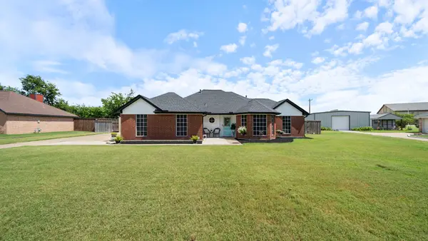 208 Countryview Lane, Crandall, TX 75142