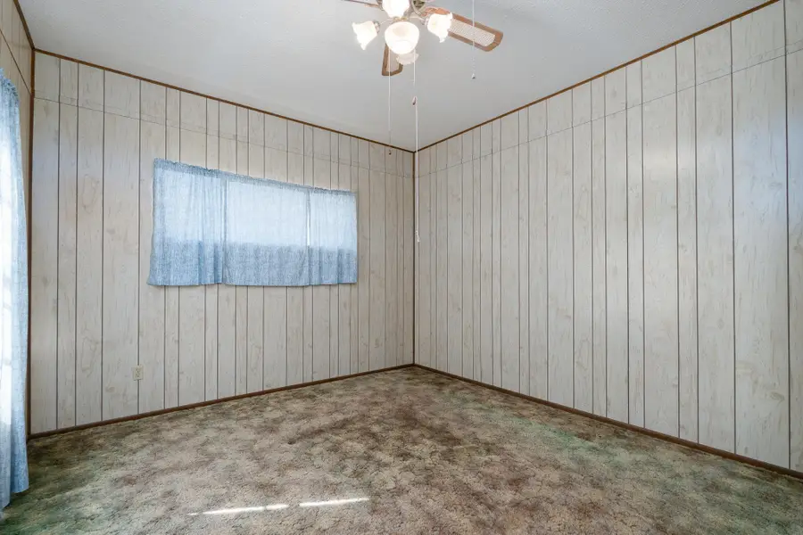 403 N Plano Avenue, Blackwell, TX 79506 - #2