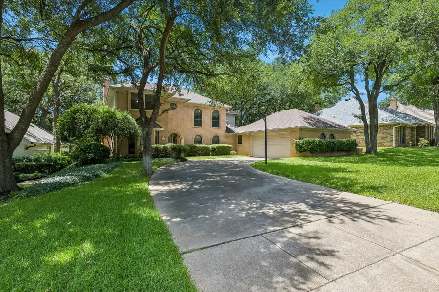 833 Kingston Drive, Mansfield, TX 76063 - #2
