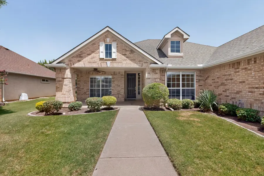 9516 Grandview Drive, Denton, TX 76207 - #2