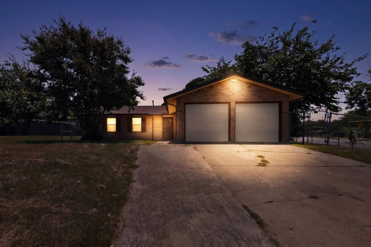 426 Kirnwood Drive, Dallas, TX 75232 - #1