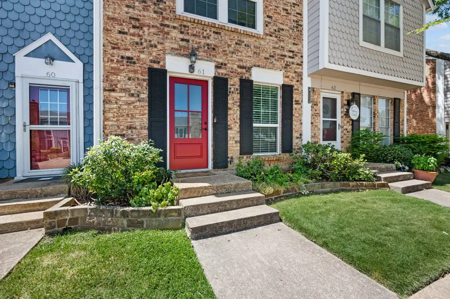61 Abbey Road, Euless, TX 76039 - #3