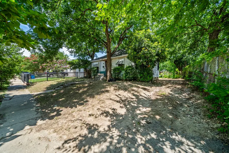 2942 Maryland Avenue, Dallas, TX 75216 - #2
