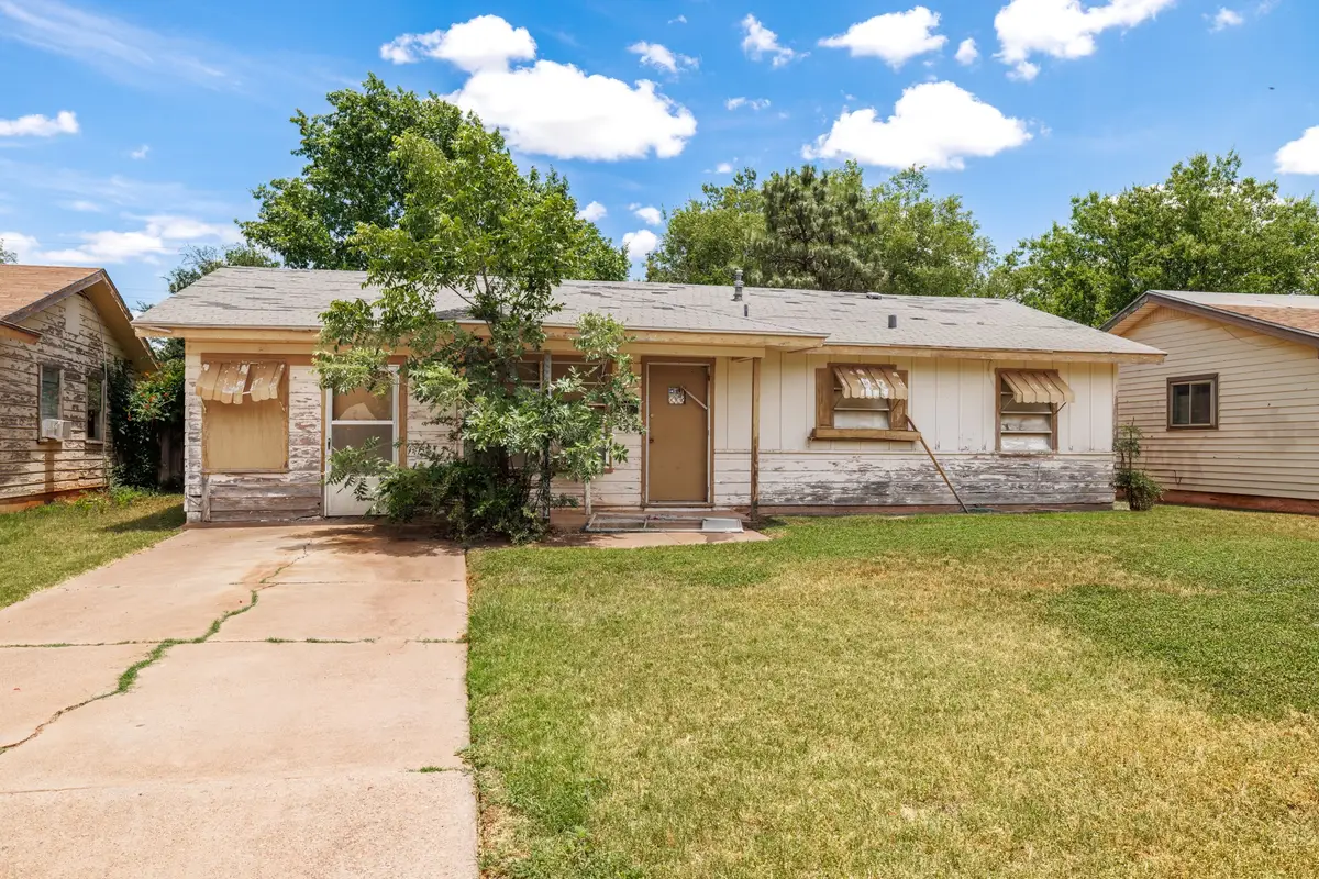 975 N San Jose Drive, Abilene, TX 79603 - #1