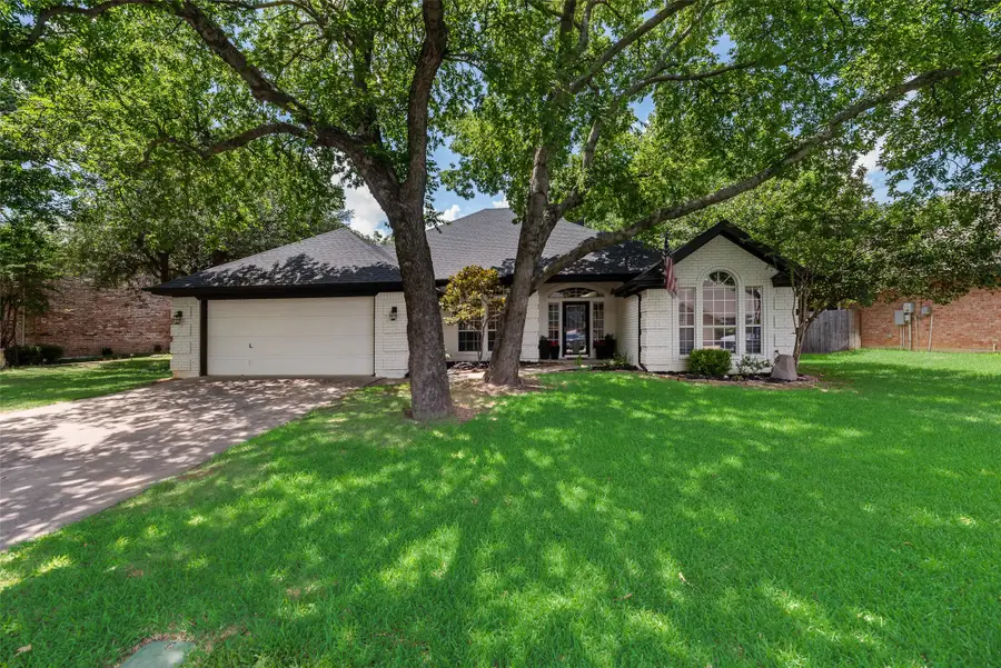2921 Oak Ridge Drive, Hurst, TX 76054 - #2