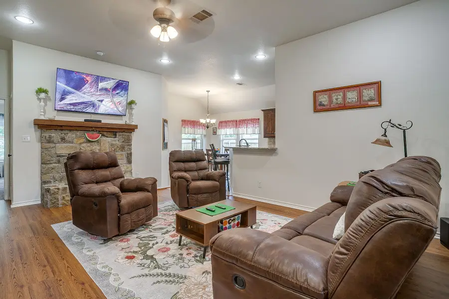 216 Lovers Path Drive, Springtown, TX 76082 - #3