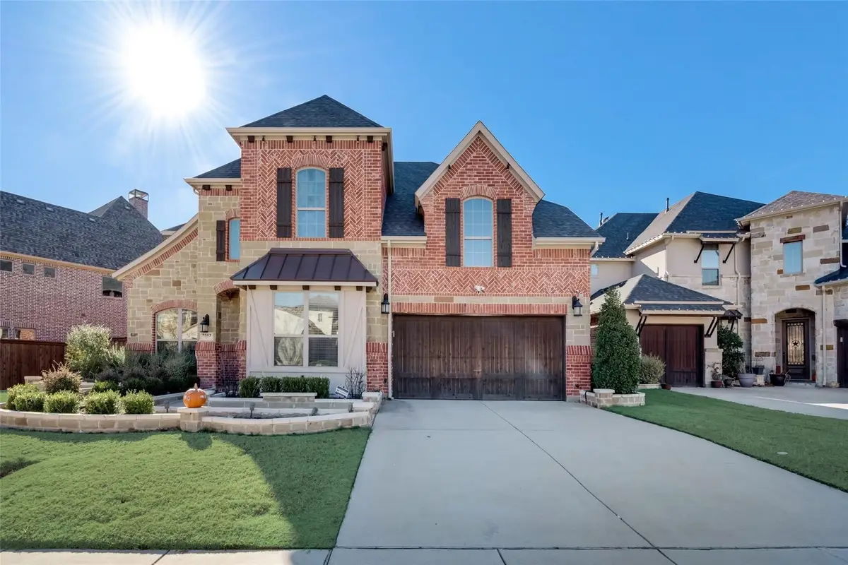7207 Arches Avenue, Irving, TX 75063 - #1