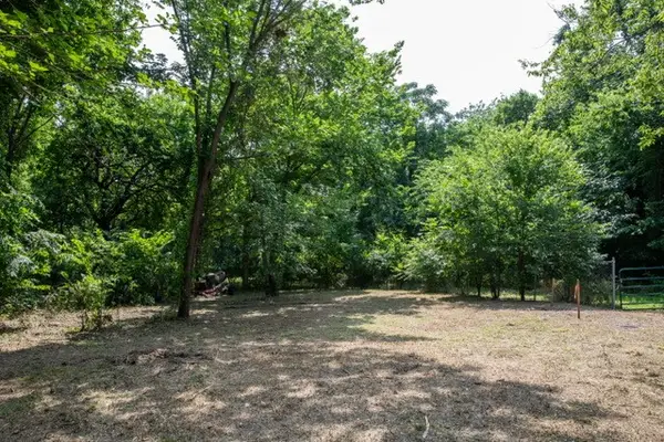 702 Fenet Street, McKinney, TX 75069