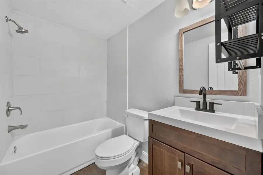 141 N Dobson Street, Burleson, TX 76028 - #2