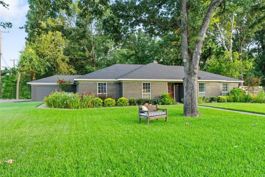 1401 Bowie Circle, Corsicana, TX 75110 - #2