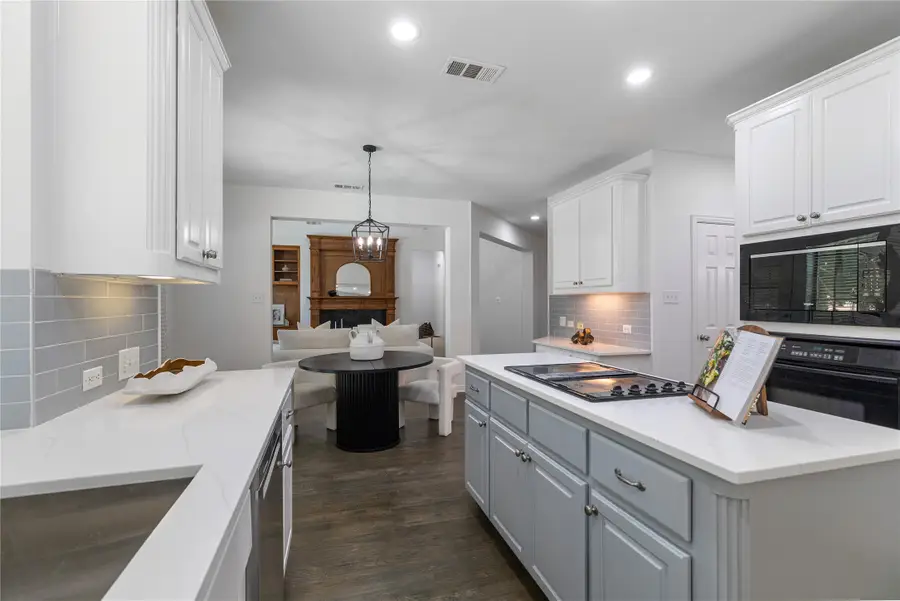 700 Crown Court, Keller, TX 76248 - #3