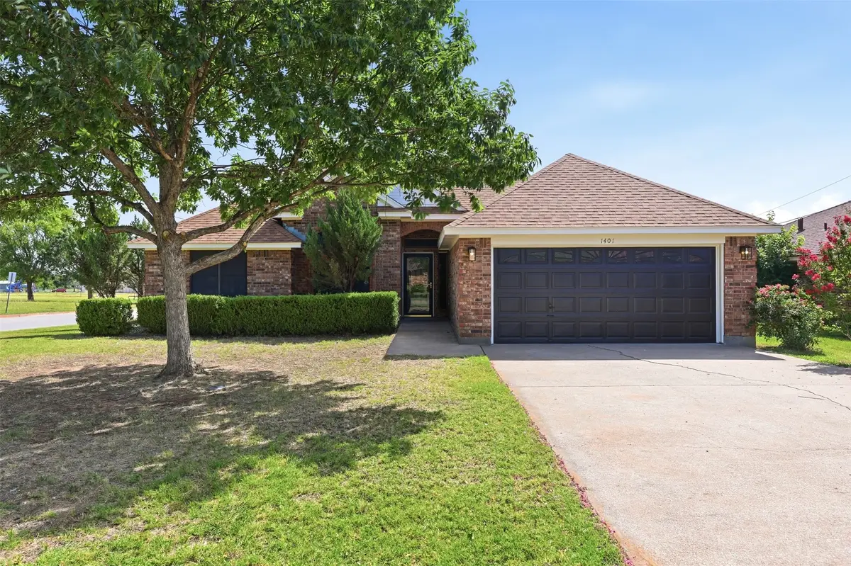 1401 Spanish Oak Drive, Granbury, TX 76048 - #1