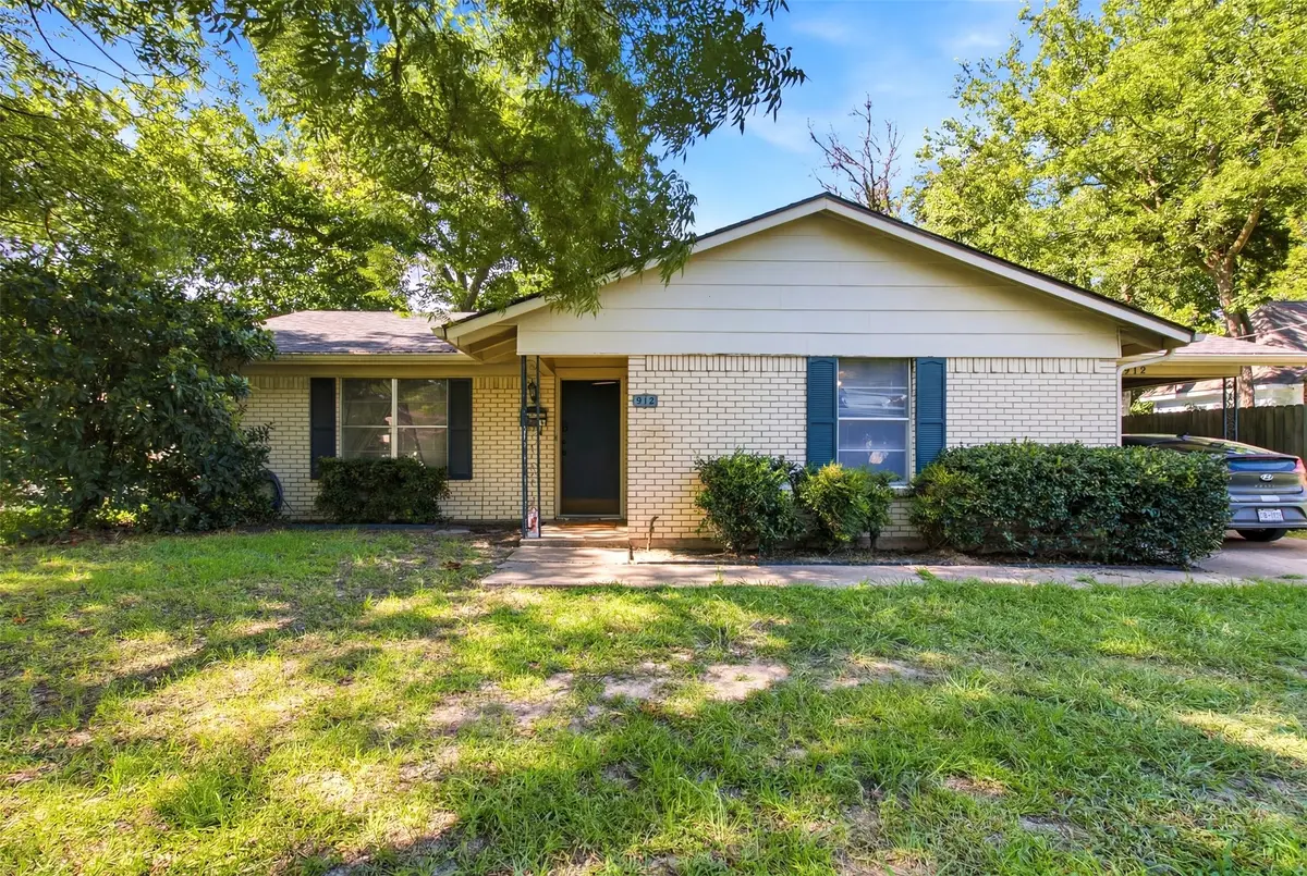 912 Sycamore Street, Commerce, TX 75428 - #1