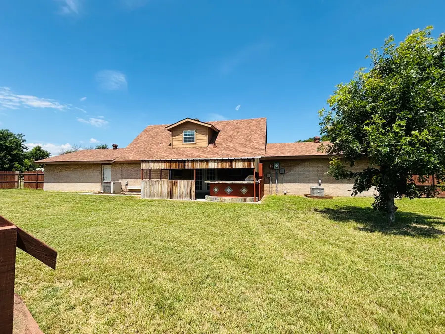 857 Apache Drive, De Leon, TX 76444 - #2