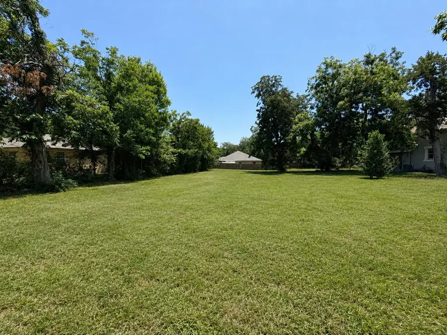 3915 Moulton Street, Greenville, TX 75401 - #3