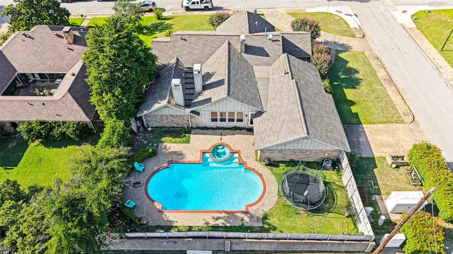 7126 Fernmeadow Circle, Dallas, TX 75248 - #3