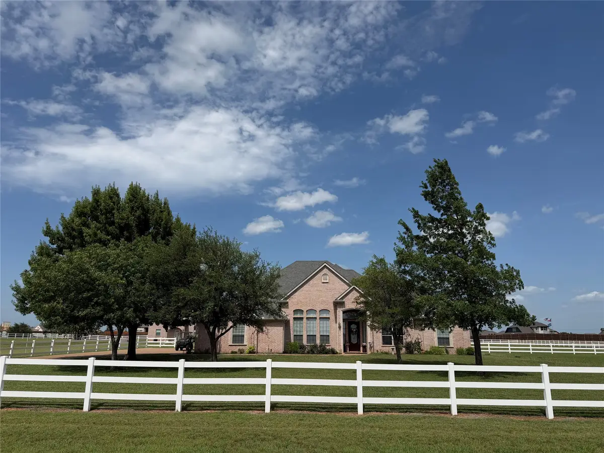 1009 Summerlin Drive, Granbury, TX 76048 - #1