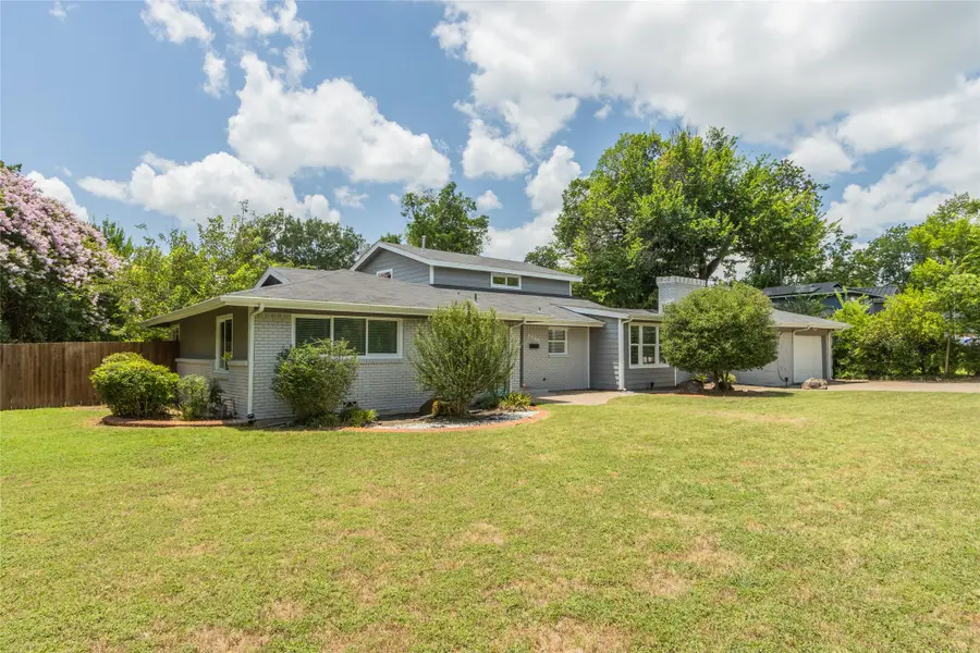 7064 Brooks Avenue, Richland Hills, TX 76118 - #3