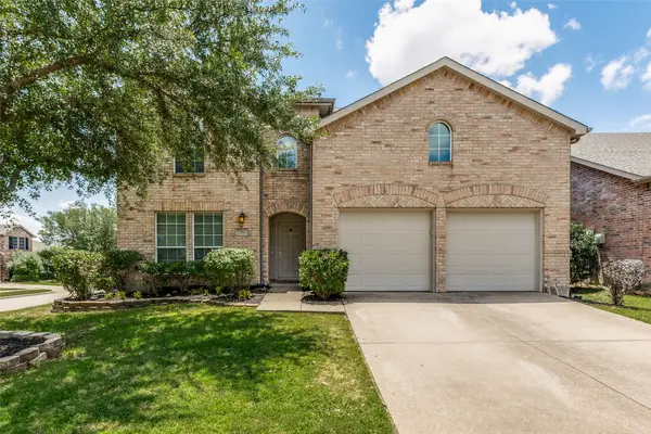 301 Highland Glen Drive, Wylie, TX 75098
