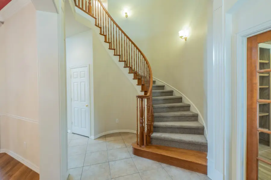 904 Ascension Drive, Hurst, TX 76053 - #2