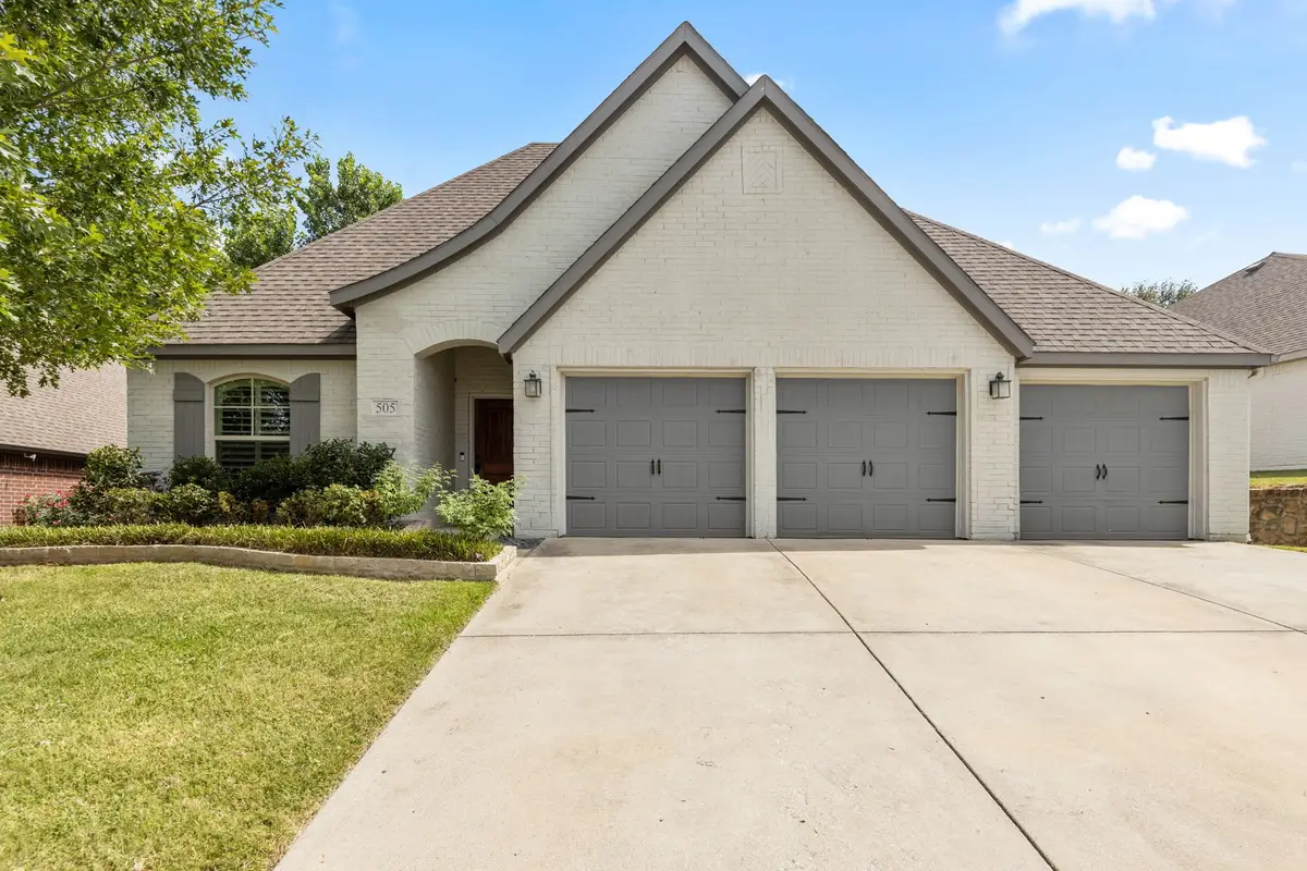 505 Inwood Street, Benbrook, TX 76126 - #1