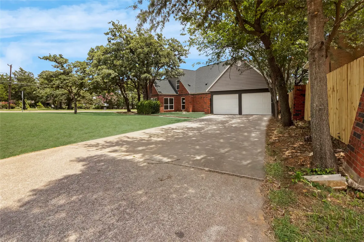 6112 W Poly Webb Road, Arlington, TX 76016 - #1