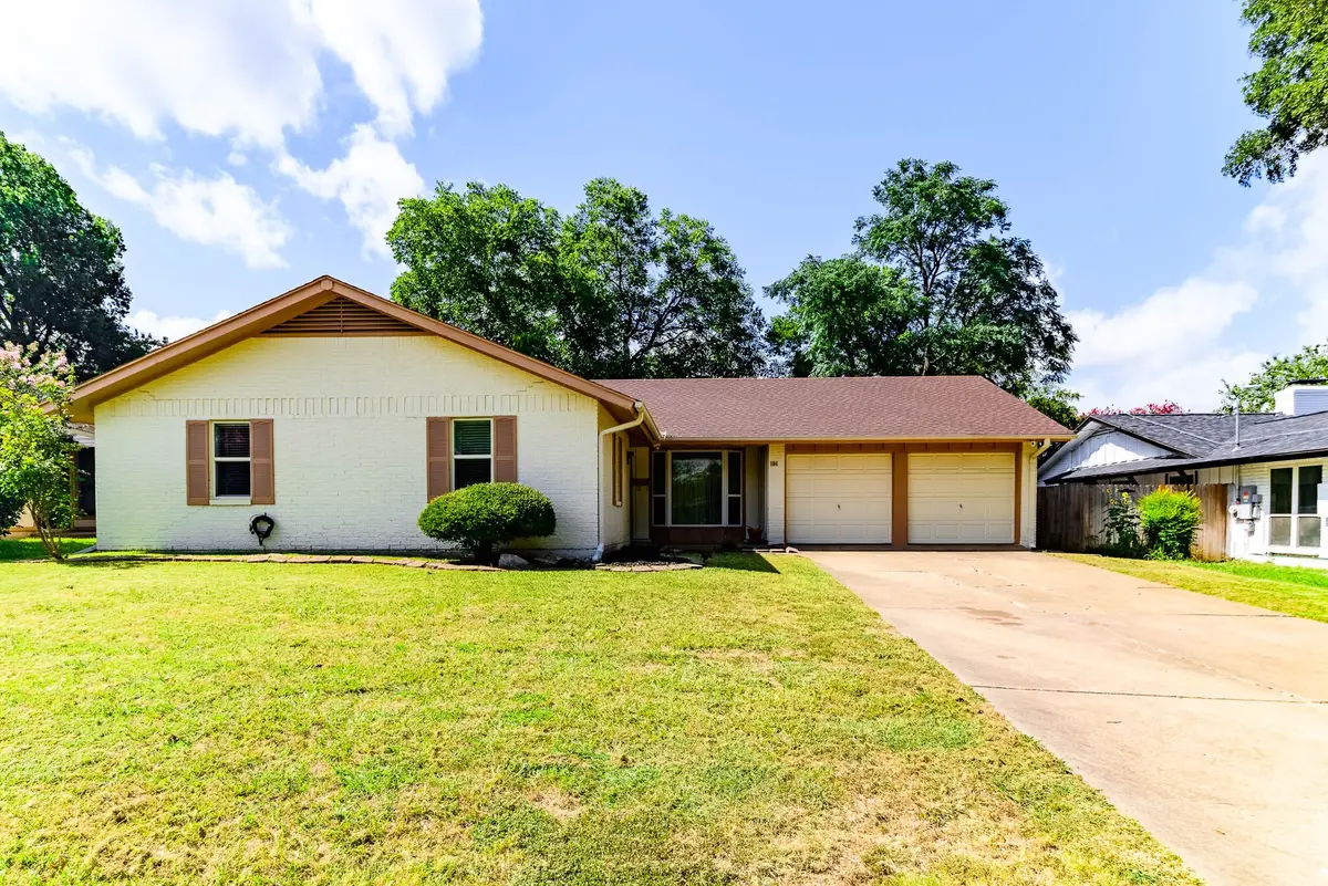 1106 Coronet Street, Irving, TX 75062 - #1