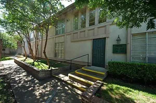 10594 High Hollows Drive #290, Dallas, TX 75230