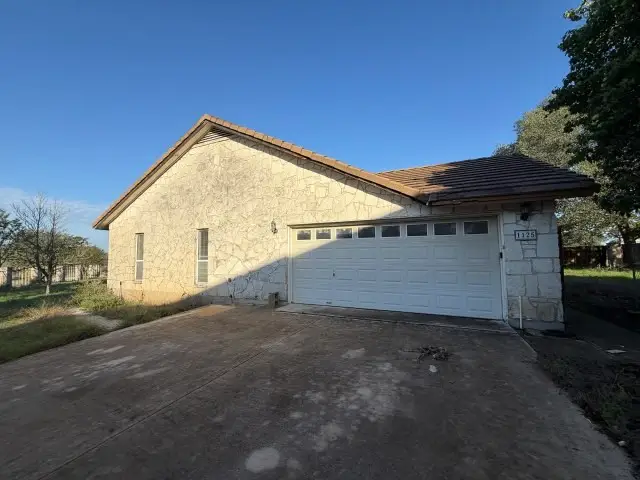1125 Lakeshore Drive, Canyon Lake, TX 78133 - #3