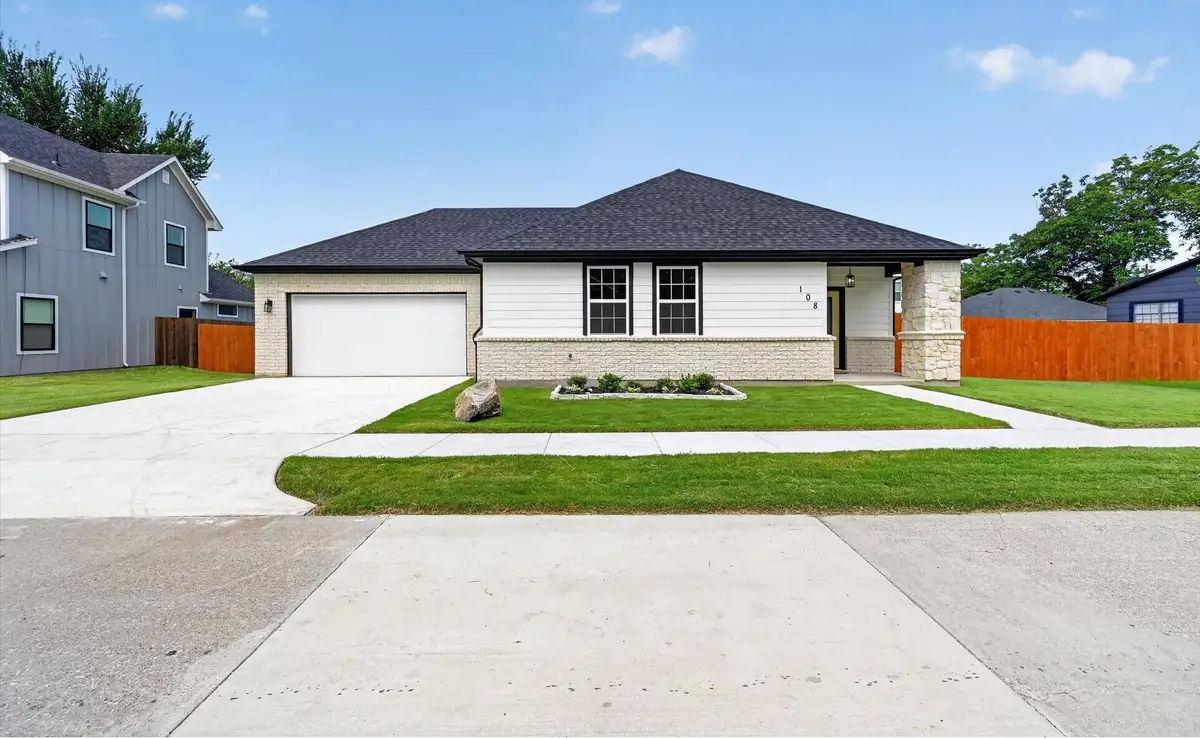 108 Griffin Street, Waxahachie, TX 75165 - #1