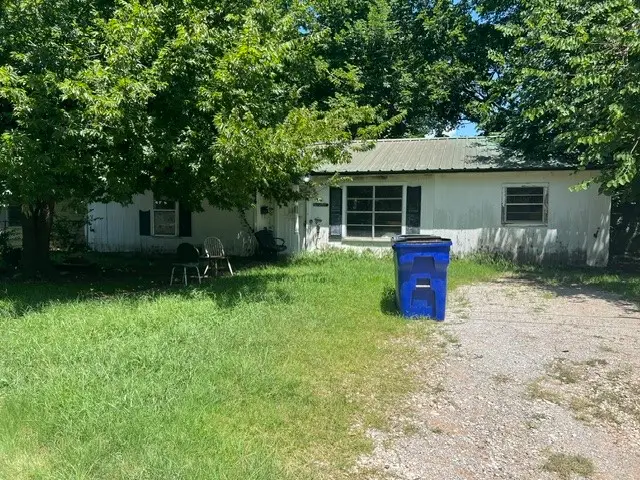 114 Mulberry Street, Whitesboro, TX 76273 - #2