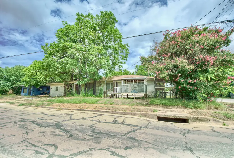 600 Hatton Street, Waco, TX 76704 - #2