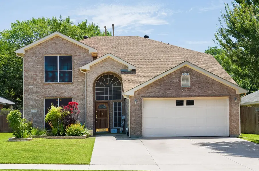 3348 Autumn View Drive, Grand Prairie, TX 75050 - #2