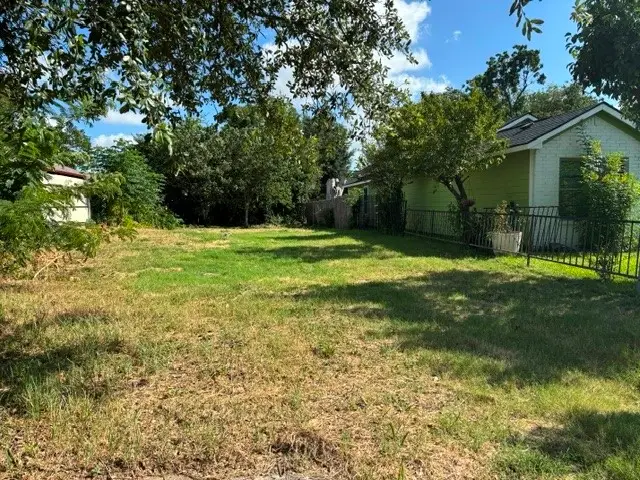 2023 Angelina Drive, Dallas, TX 75212 - #1